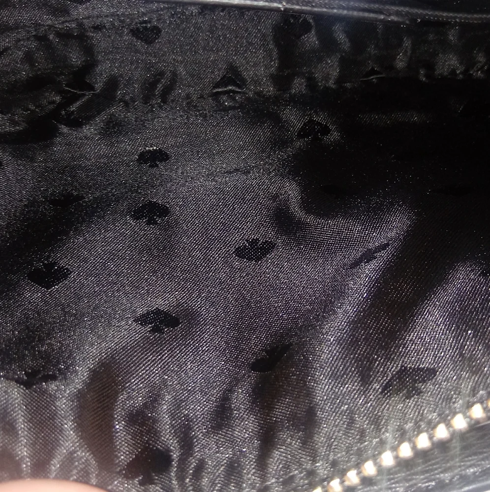 ♠NWT♠ Kate Spade Darcy Small Slim Black and White Floral Crossbody Bag - Picture 12 of 15